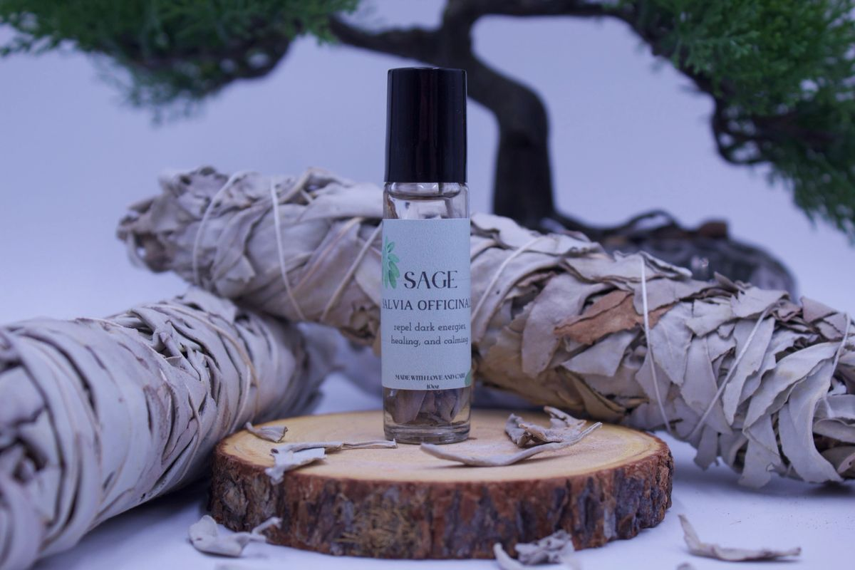 Sage Essential Oil - Salvia Officinali - Essential Protection Oil - 15ml Organic